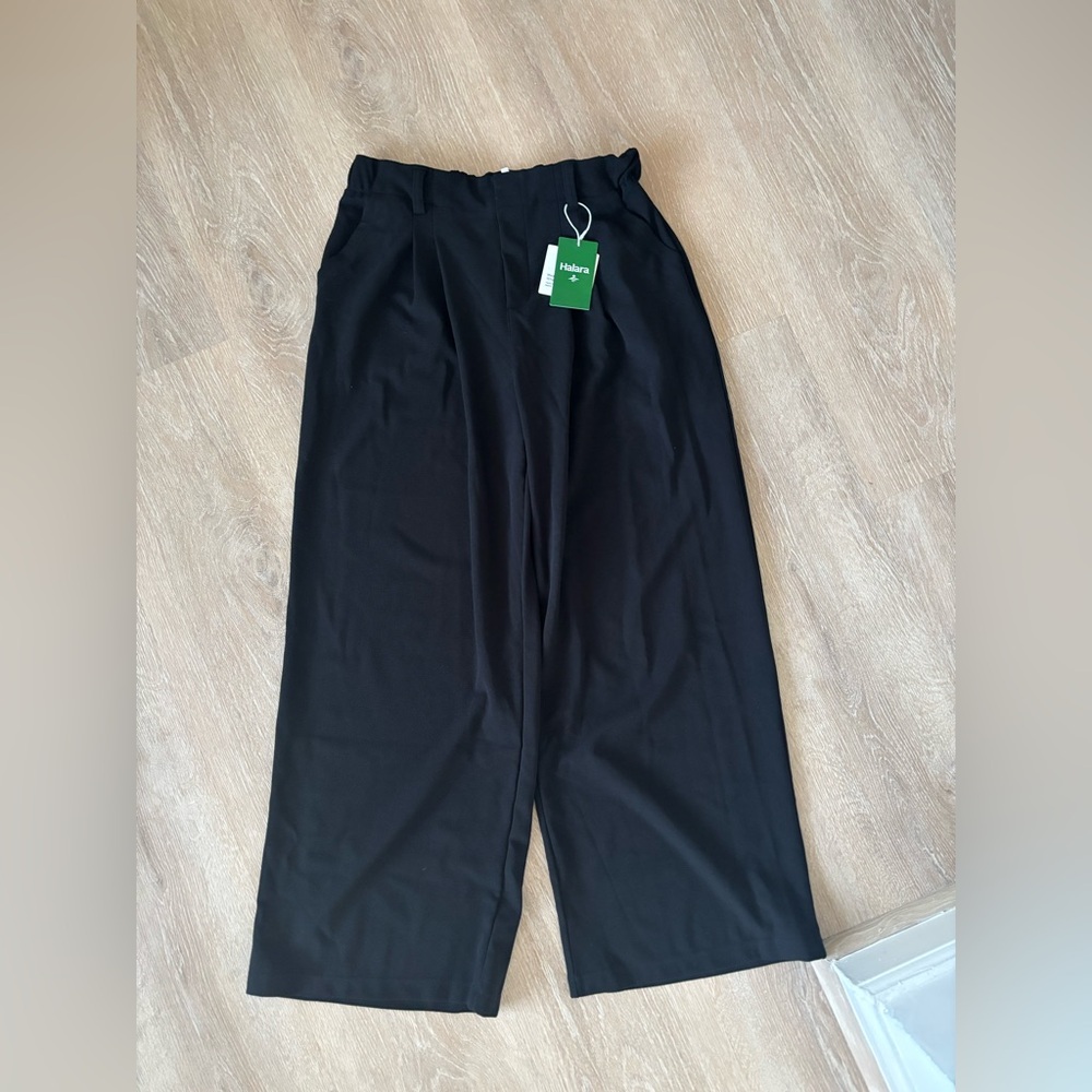 Halara Flex High Waisted Side Pocket Wide Leg Waffle Work Pants